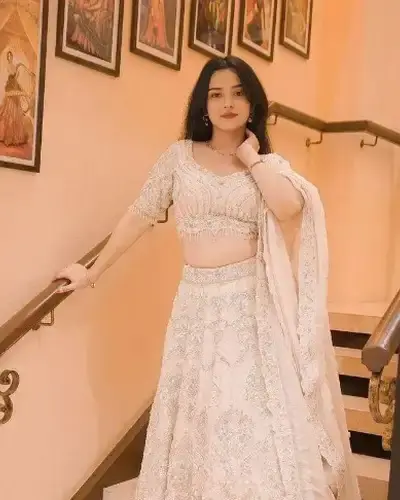 Escort Sipahijala